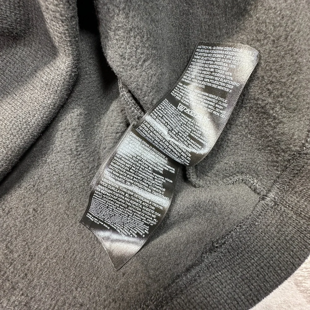 The North Face Mens Large Gray Fleece Lined Outdoor Hiking 1/2 Zip Sweater